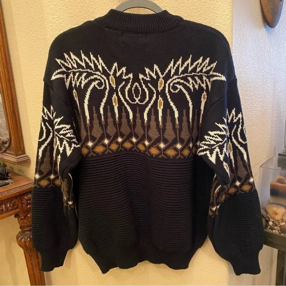Vintage CLASSICS DEBENHAMS Wool Blend Patterned Sweater Size Large